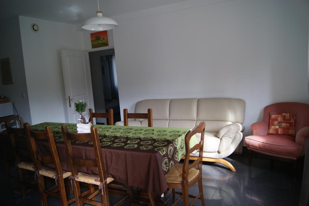 Appart'Hotel Les Rochers Auriol Екстер'єр фото