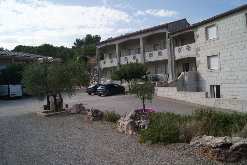 Appart'Hotel Les Rochers Auriol Екстер'єр фото